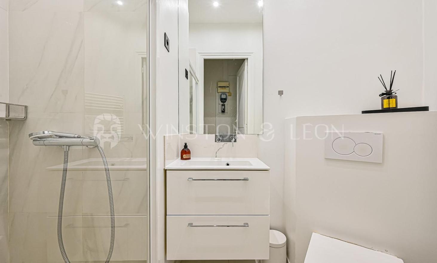 Appartement Paris 7Eme Invalides/ Tour Eiffel 1Er Etage المظهر الخارجي الصورة